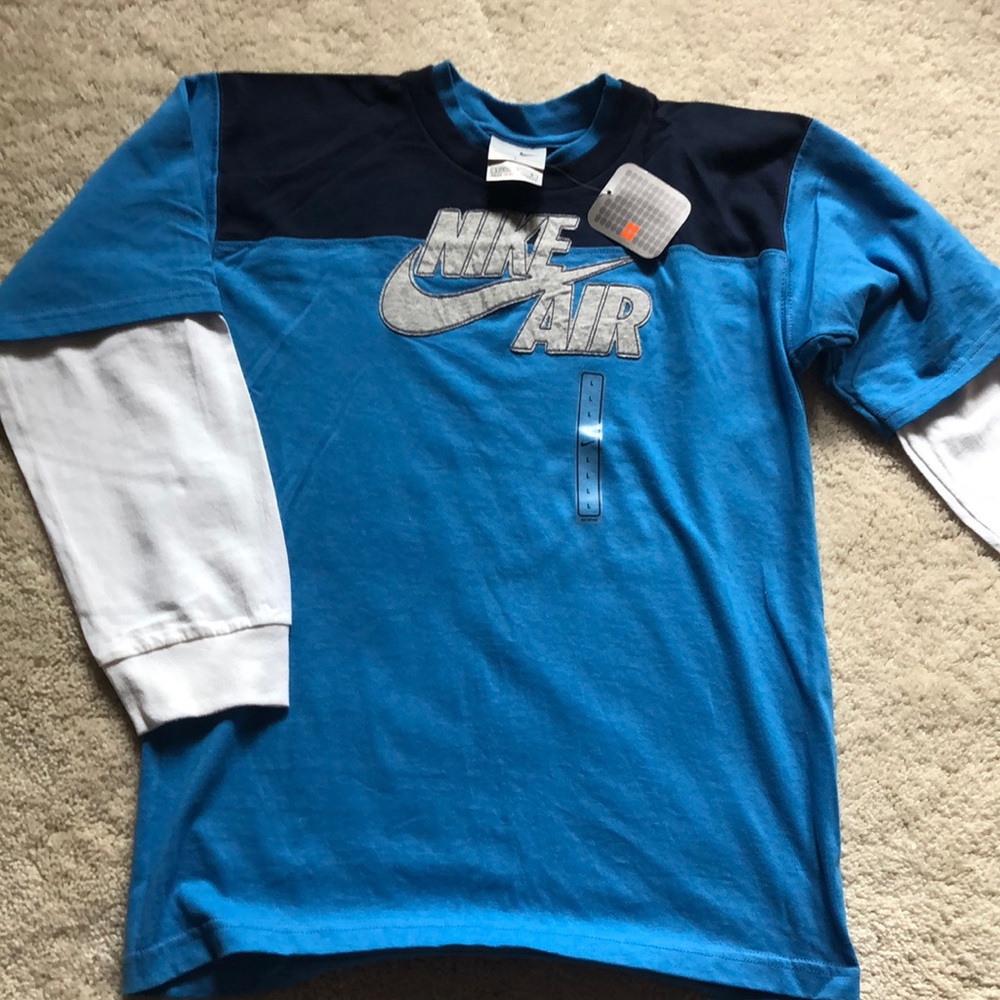 Nike long sleeve T-shirt